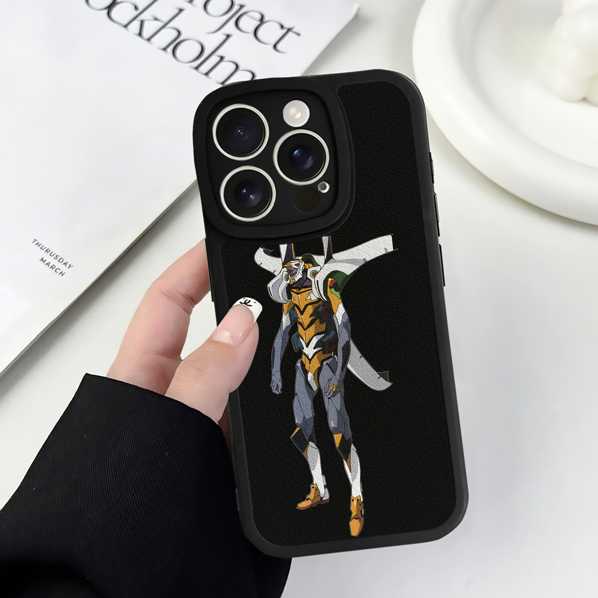 （画像用） EVA 新世紀エヴァンゲリオン 【iPhone 16シリーズ対応】シリコンスマホケース（レザー調） 材質：シリコン